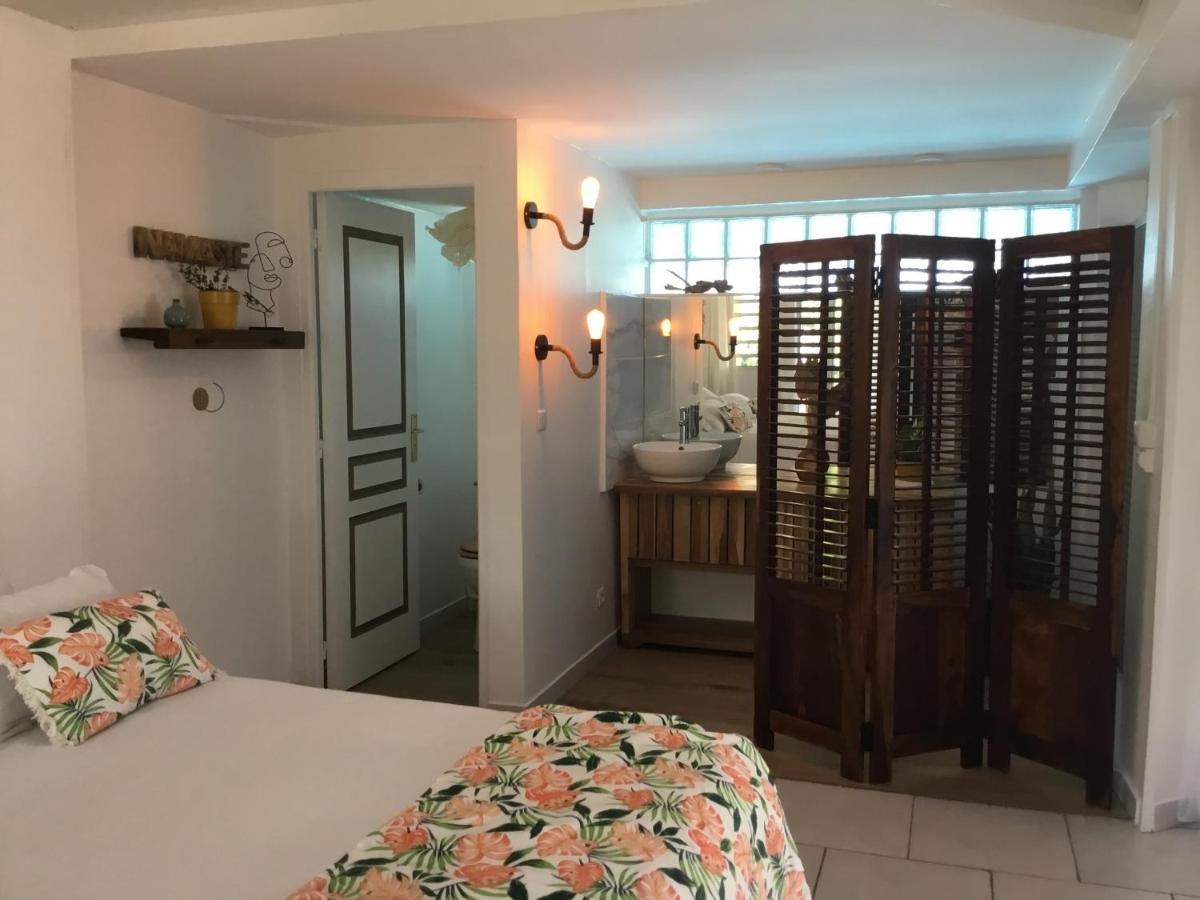 Ferienwohnung Au Pipiri Leve Schoelcher Exterior foto