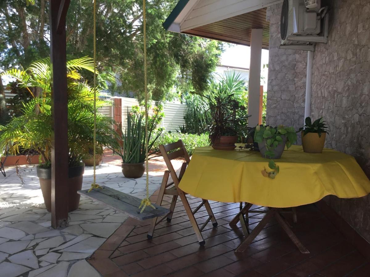 Ferienwohnung Au Pipiri Leve Schoelcher Exterior foto